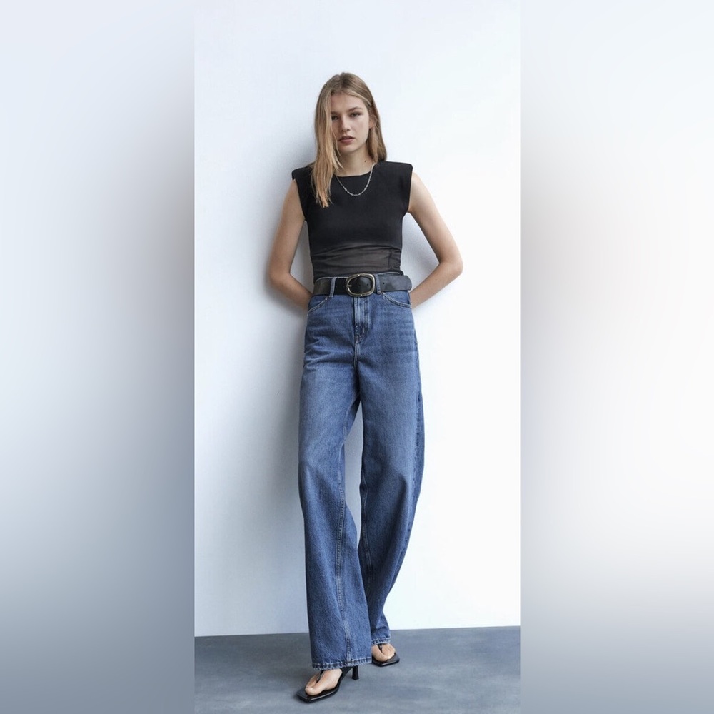 Zara Black Sleeveless Top - Picture 5 of 11